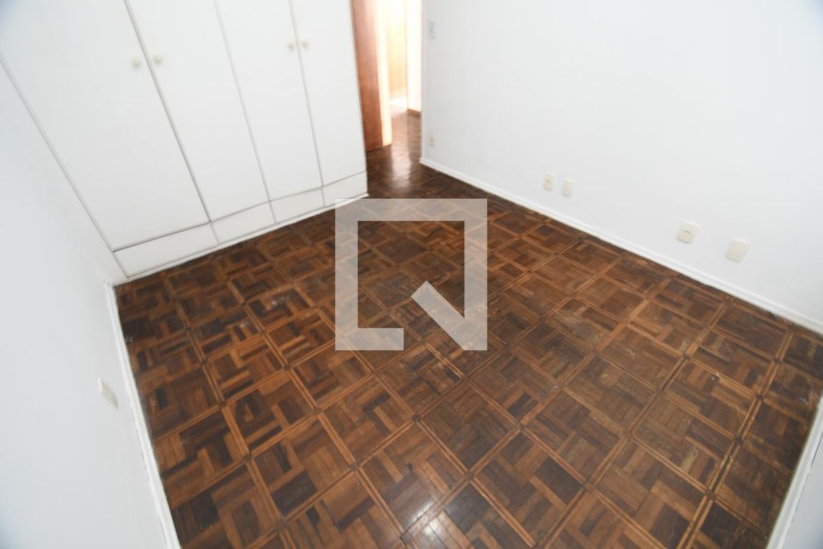 Casa à Venda - Taquaral, 4 Quartos,  166 m2 em , Campinas - sp | SoloBR