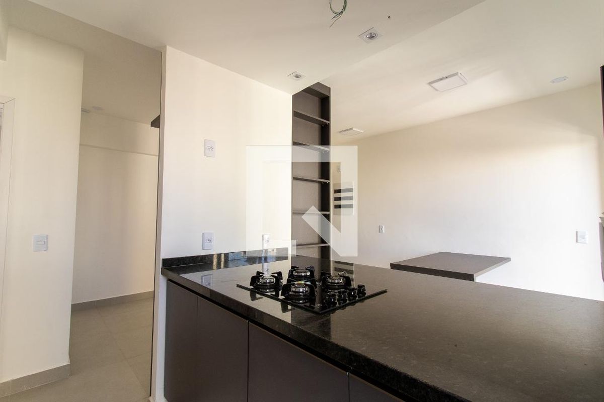 Apartamento à Venda - Bosque, 1 Quarto,  51 m2 em , Campinas - sp | SoloBR