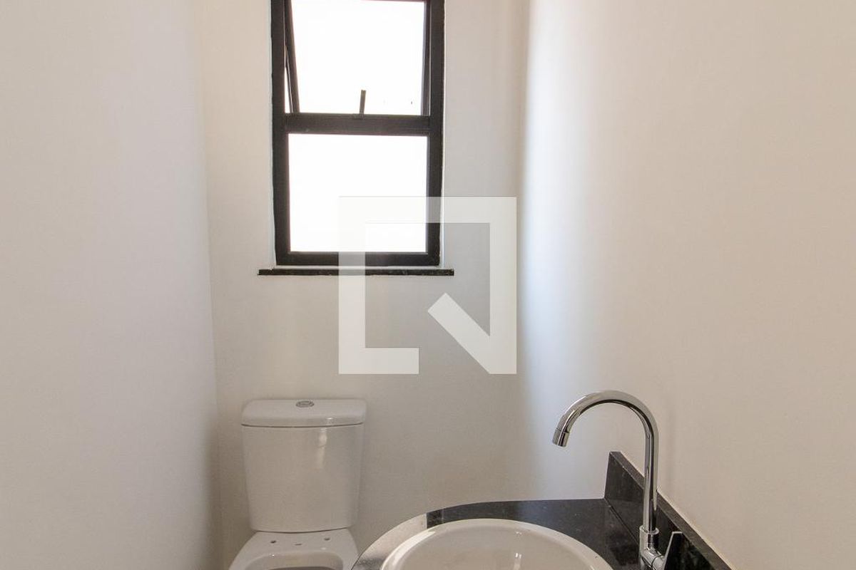 Apartamento à Venda - Bosque, 1 Quarto,  51 m2 em , Campinas - sp | SoloBR