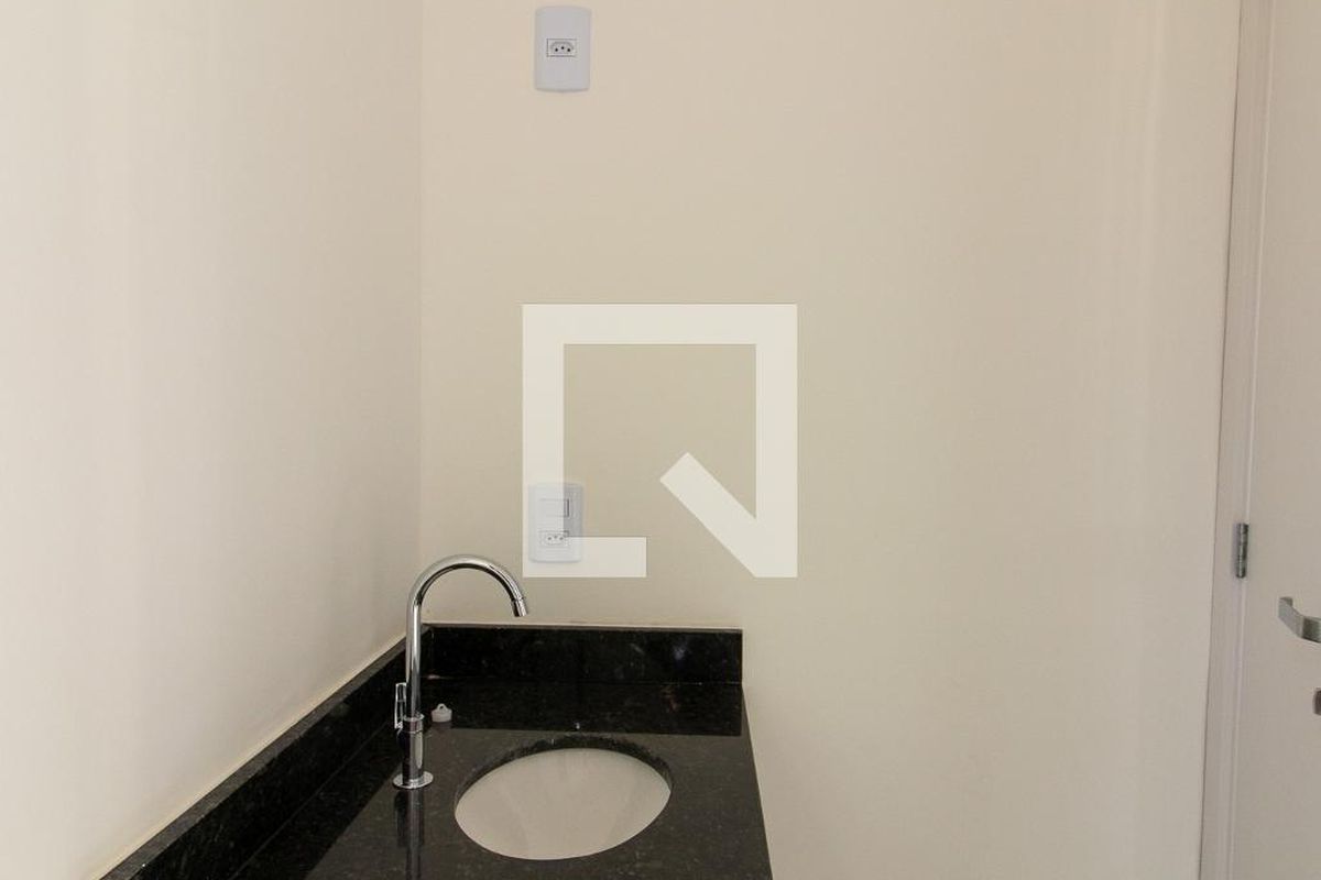 Apartamento à Venda - Bosque, 1 Quarto,  51 m2 em , Campinas - sp | SoloBR