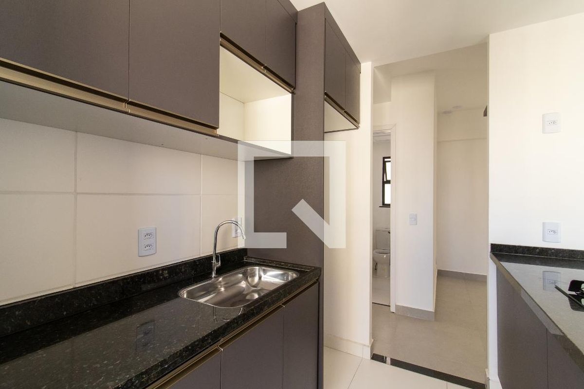 Apartamento à Venda - Bosque, 1 Quarto,  51 m2 em , Campinas - sp | SoloBR
