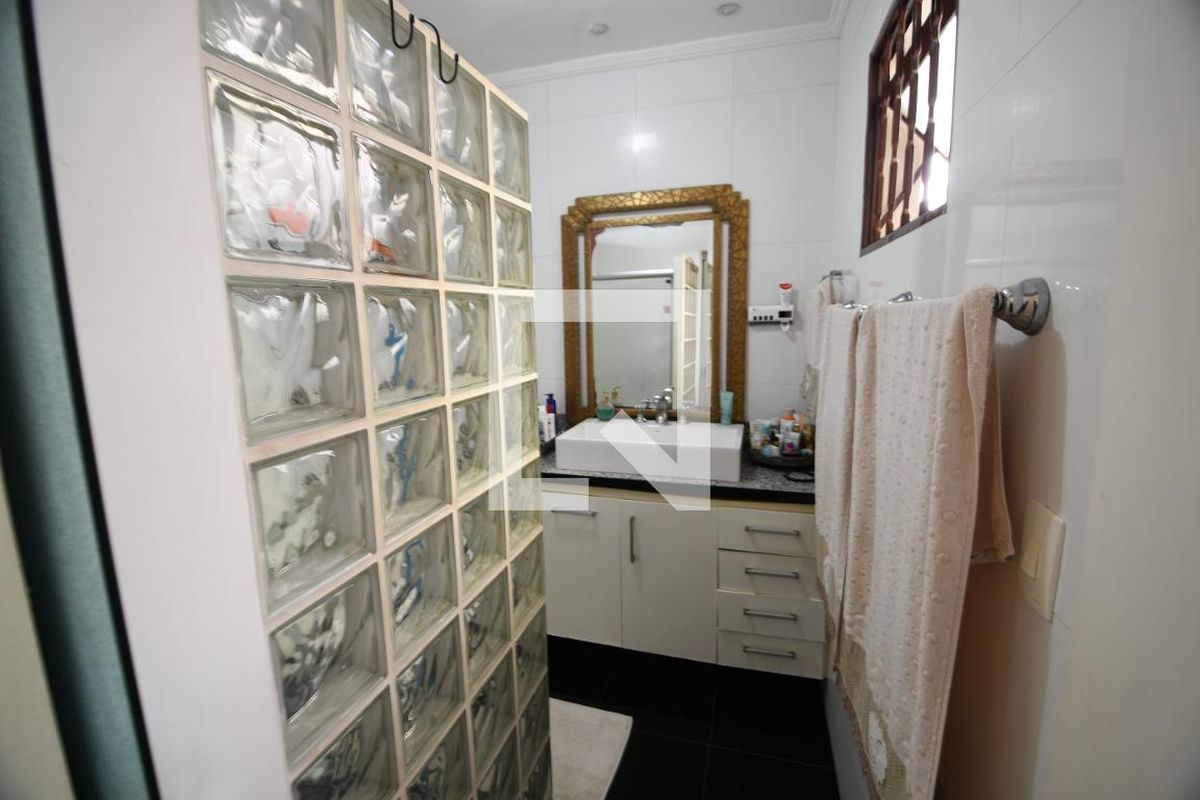 Casa à Venda - Taquaral, 4 Quartos,  282 m2 em , Campinas - sp | SoloBR