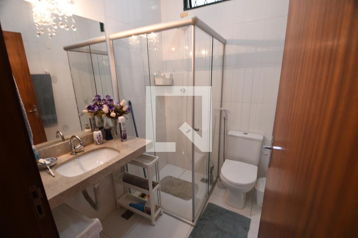 Casa à Venda - Taquaral, 4 Quartos,  282 m2 em , Campinas - sp | SoloBR