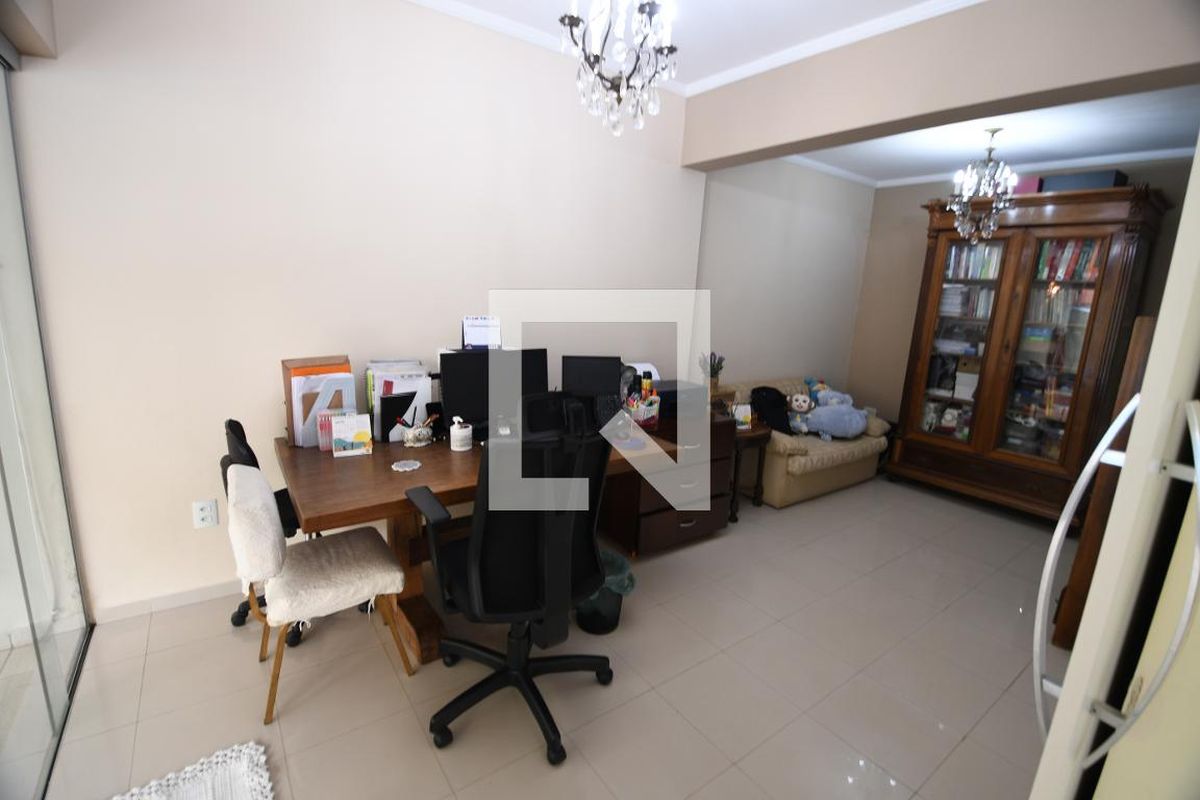 Casa à Venda - Taquaral, 4 Quartos,  282 m2 em , Campinas - sp | SoloBR