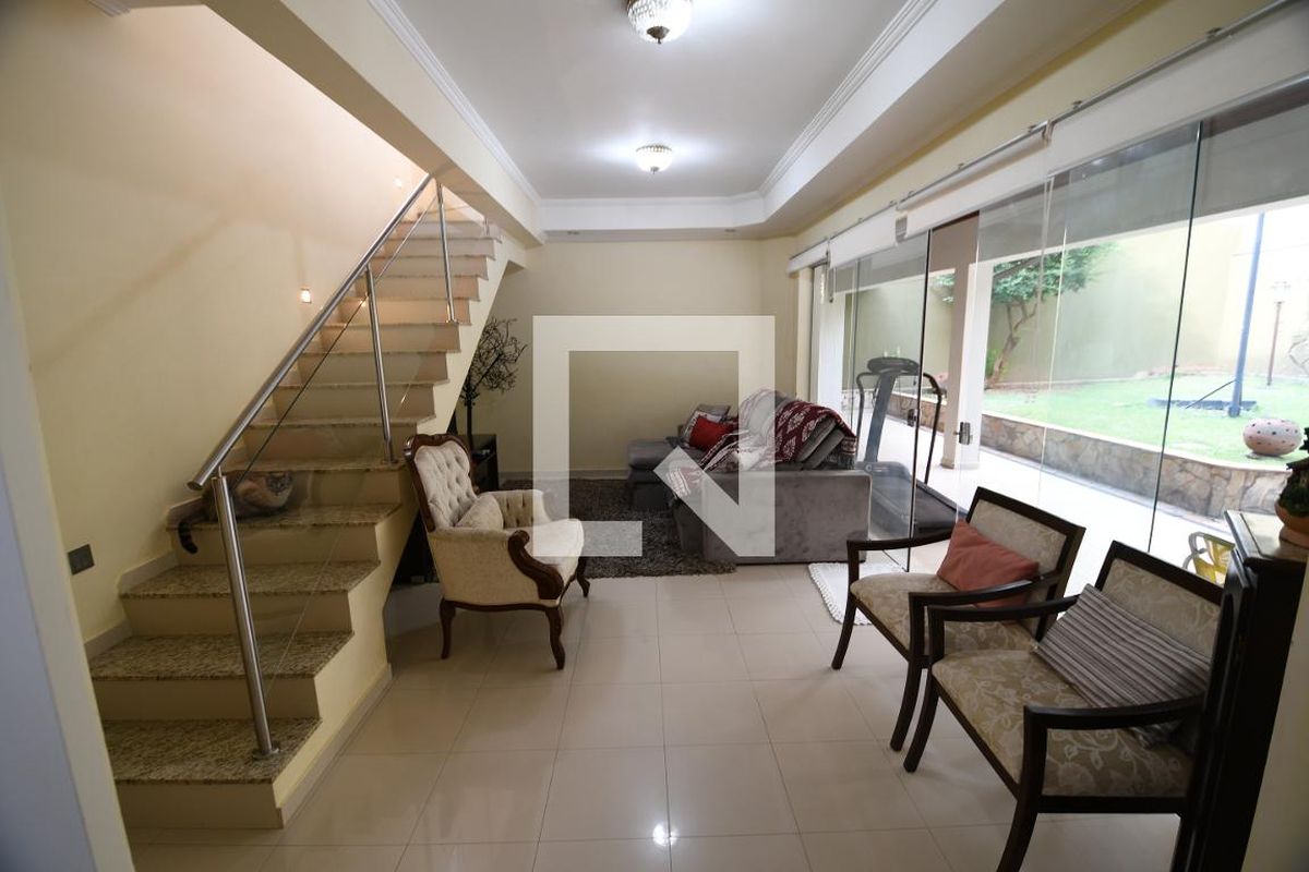 Casa à Venda - Taquaral, 4 Quartos,  282 m2 em , Campinas - sp | SoloBR