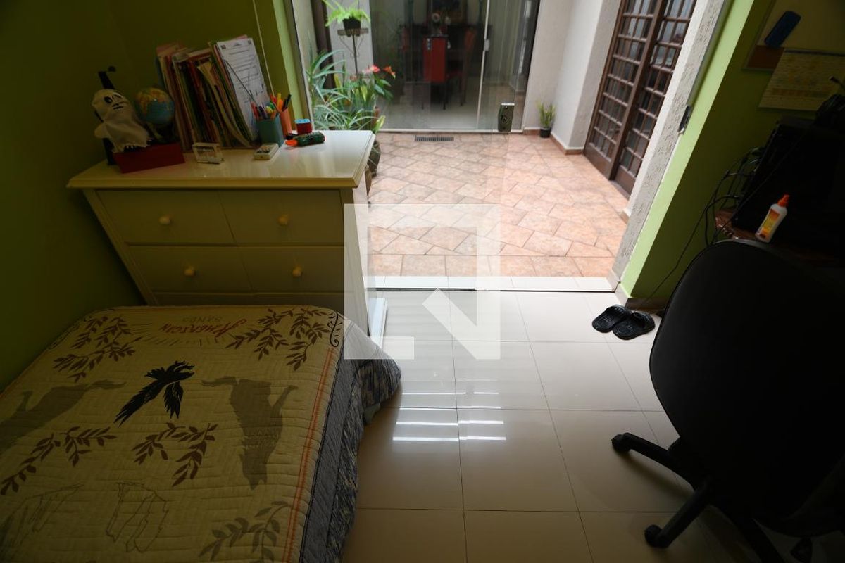 Casa à Venda - Taquaral, 4 Quartos,  282 m2 em , Campinas - sp | SoloBR