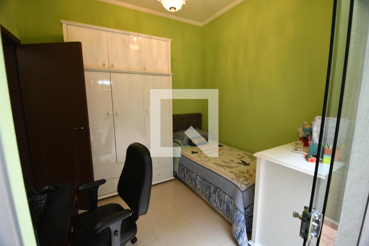 Casa à Venda - Taquaral, 4 Quartos,  282 m2 em , Campinas - sp | SoloBR