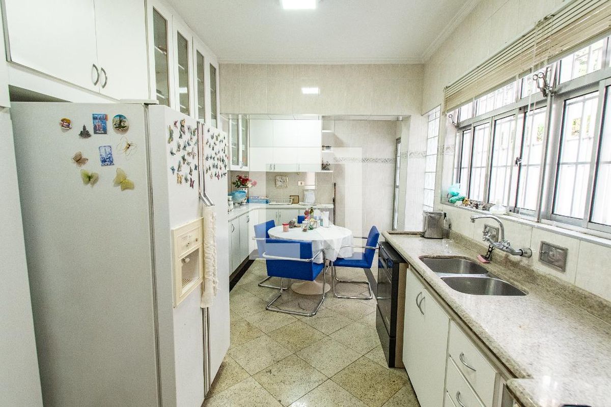 Casa, 3 quartos, 195 m² - Foto 70
