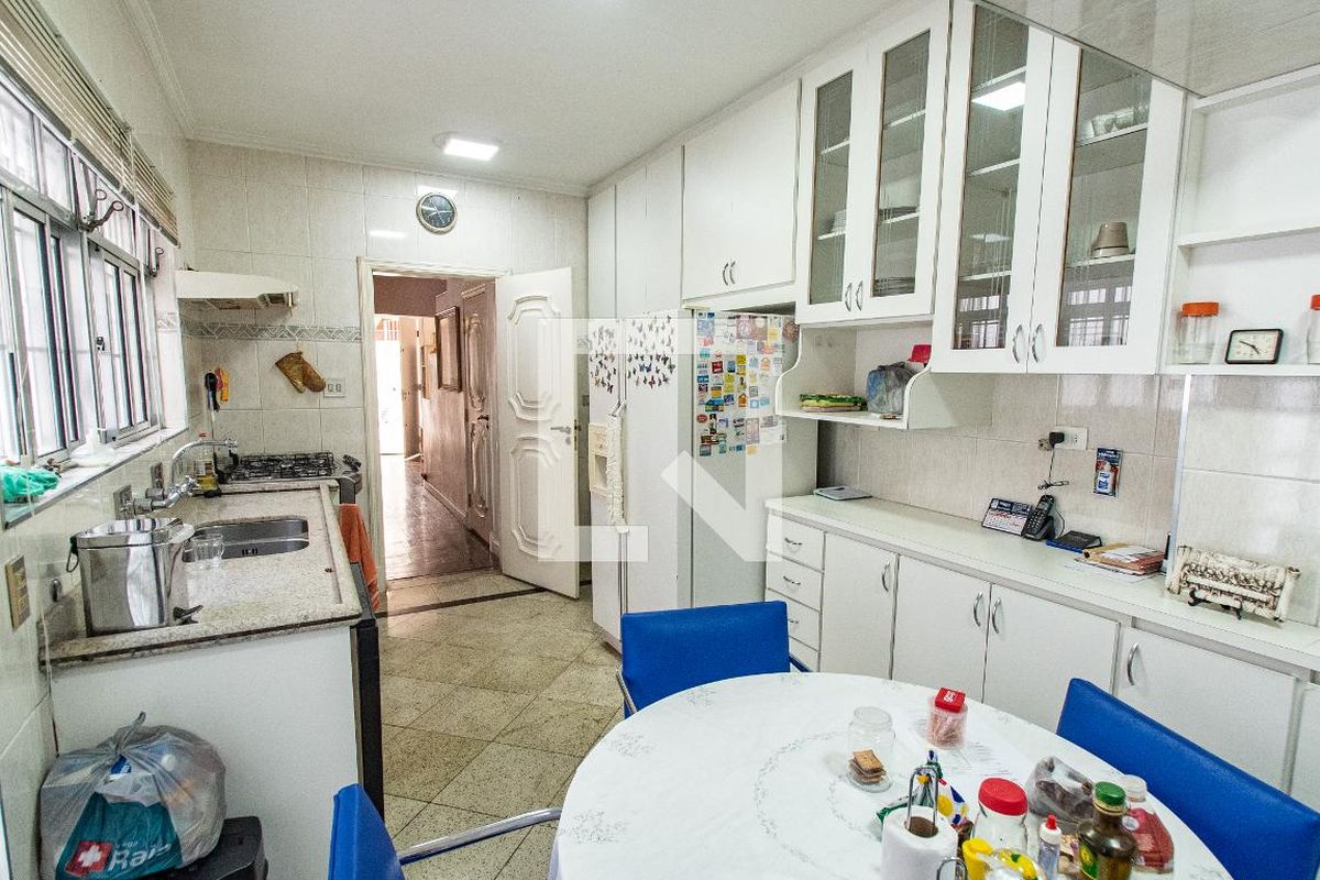 Casa, 3 quartos, 195 m² - Foto 76