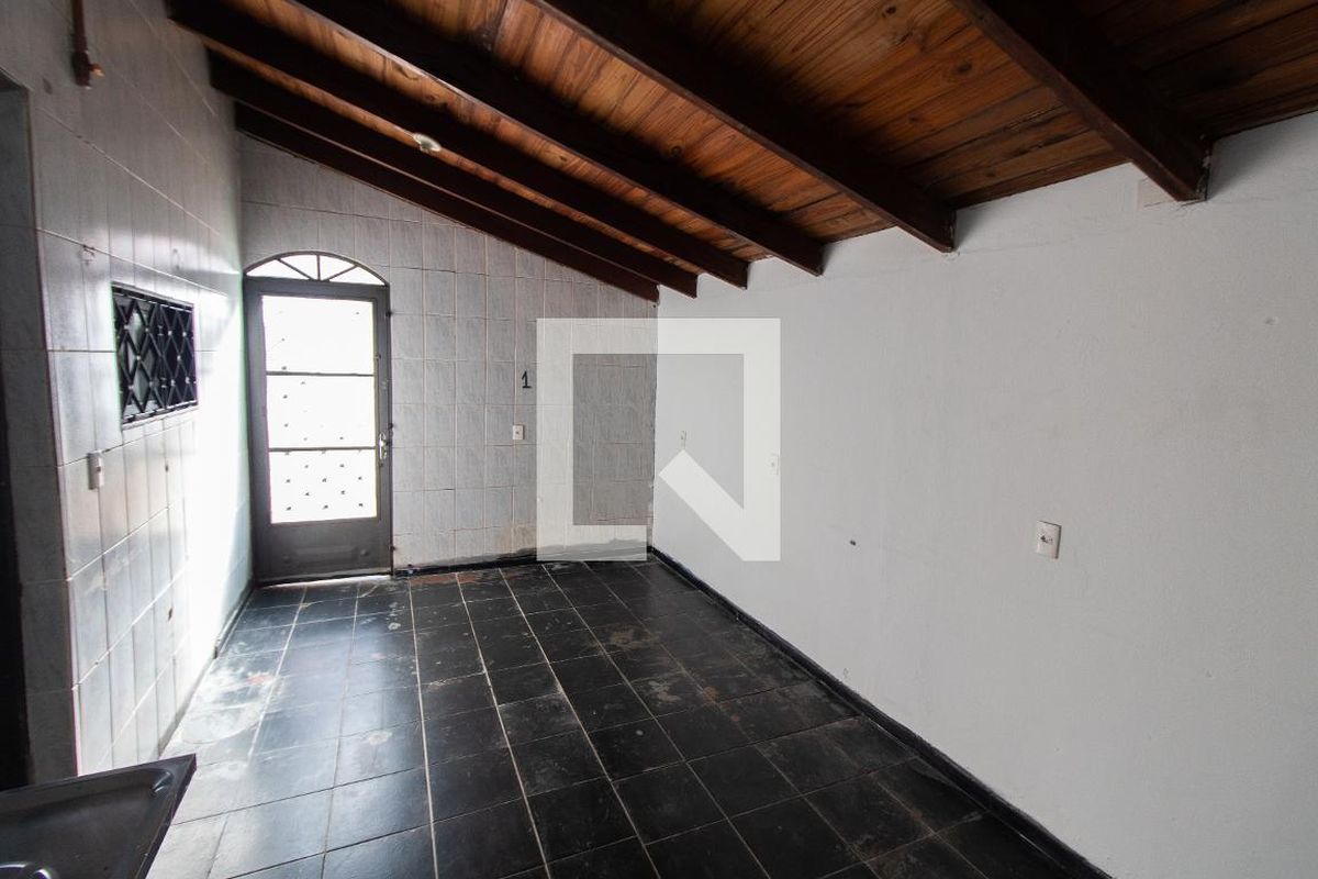 Casa à Venda - Mansões Santo Antônio, 2 Quartos,  100 m2 em , Campinas - sp | SoloBR