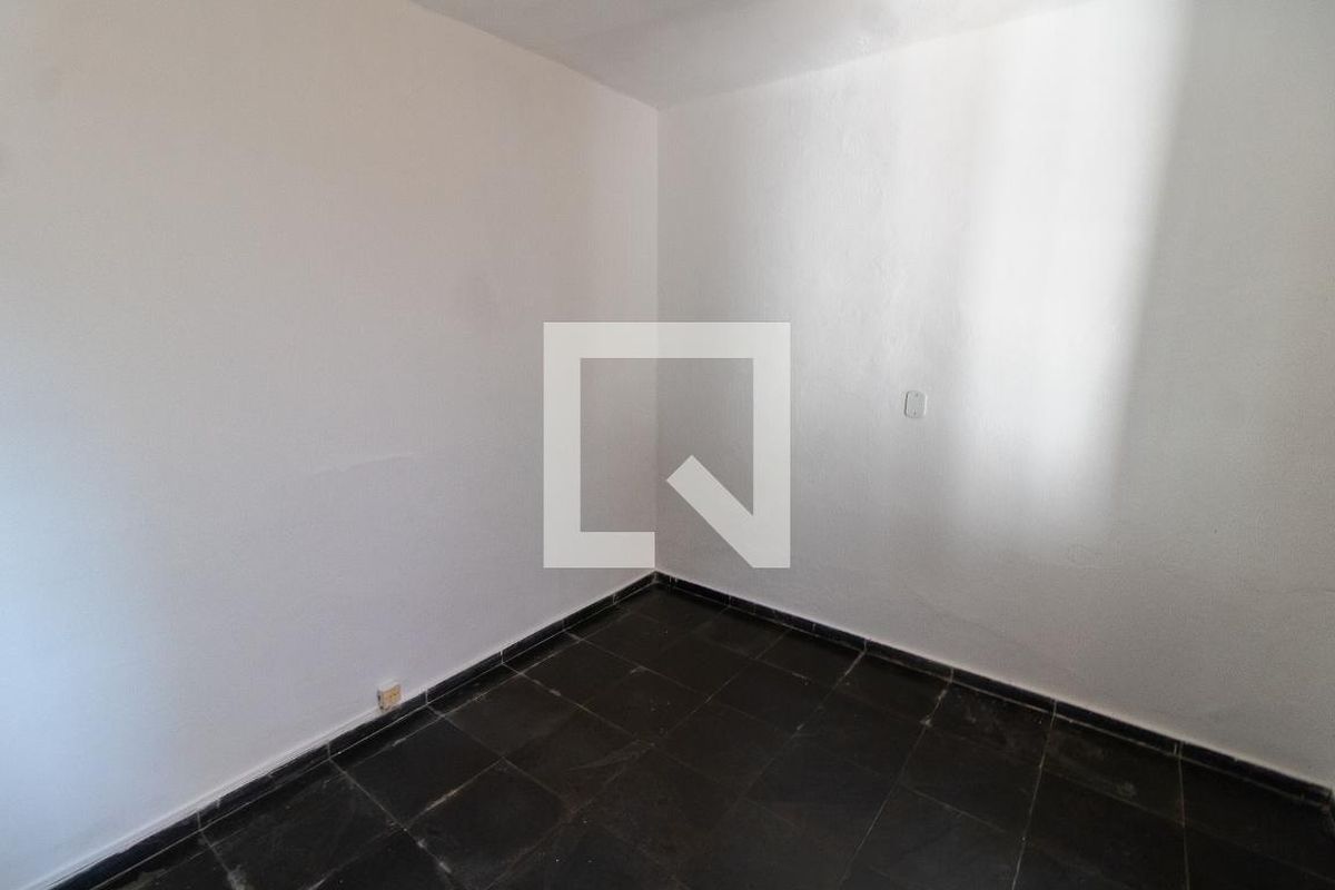 Casa à Venda - Mansões Santo Antônio, 2 Quartos,  100 m2 em , Campinas - sp | SoloBR