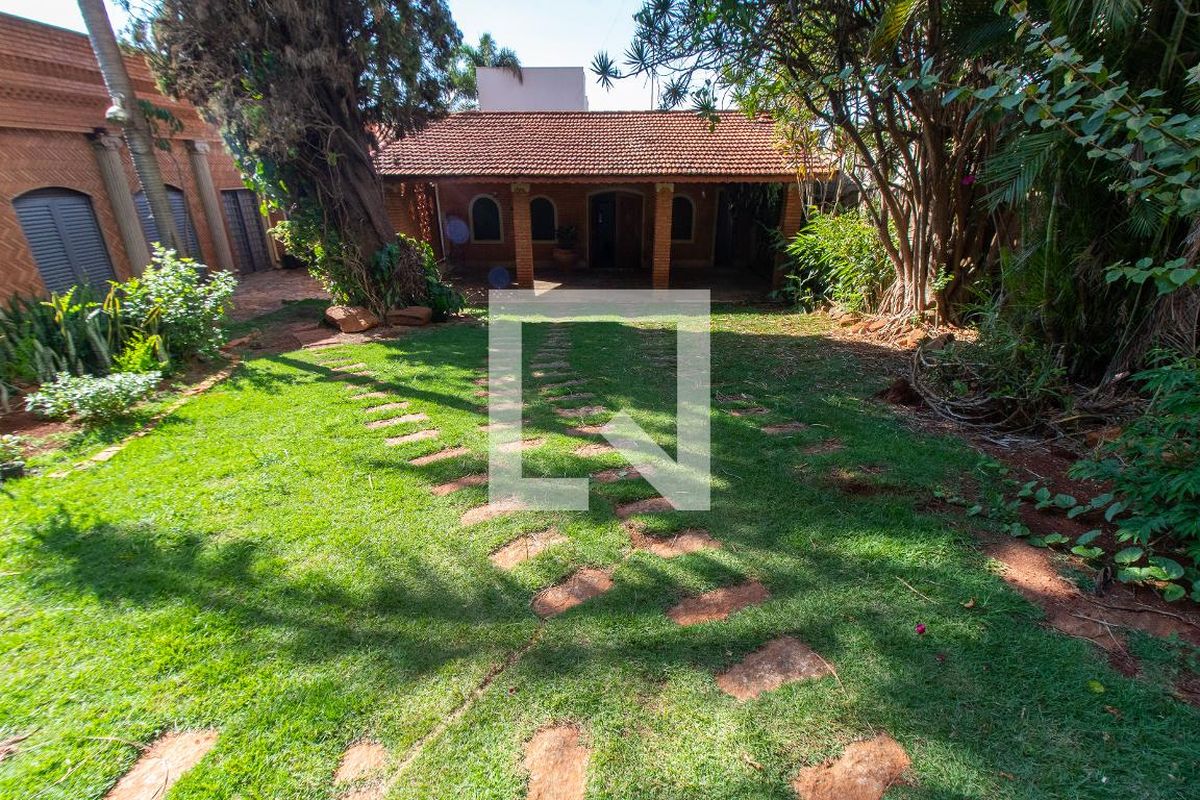 Casa à Venda - Mansões Santo Antônio, 2 Quartos,  100 m2 em , Campinas - sp | SoloBR