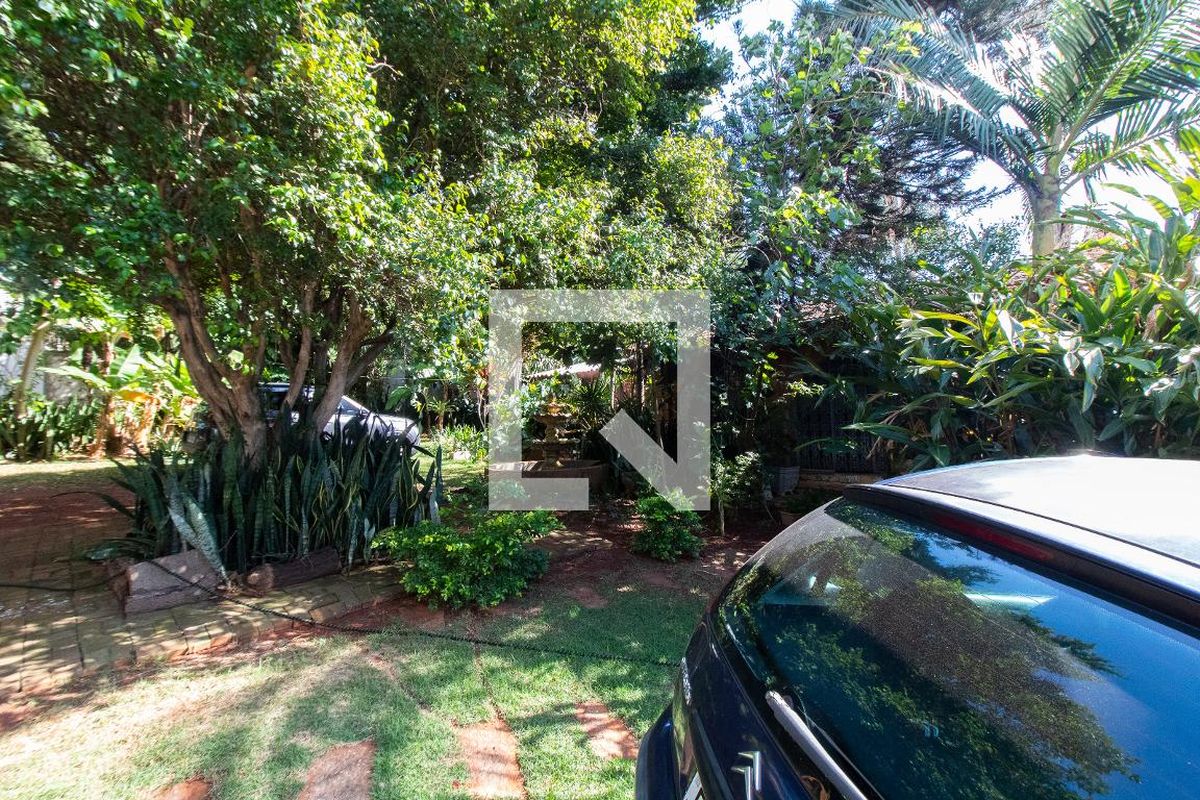 Casa à Venda - Mansões Santo Antônio, 2 Quartos,  100 m2 em , Campinas - sp | SoloBR