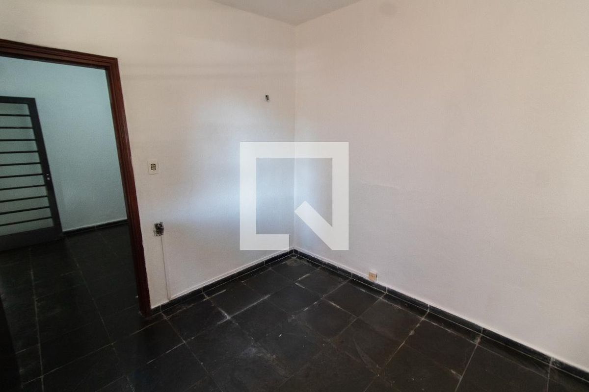 Casa à Venda - Mansões Santo Antônio, 2 Quartos,  100 m2 em , Campinas - sp | SoloBR