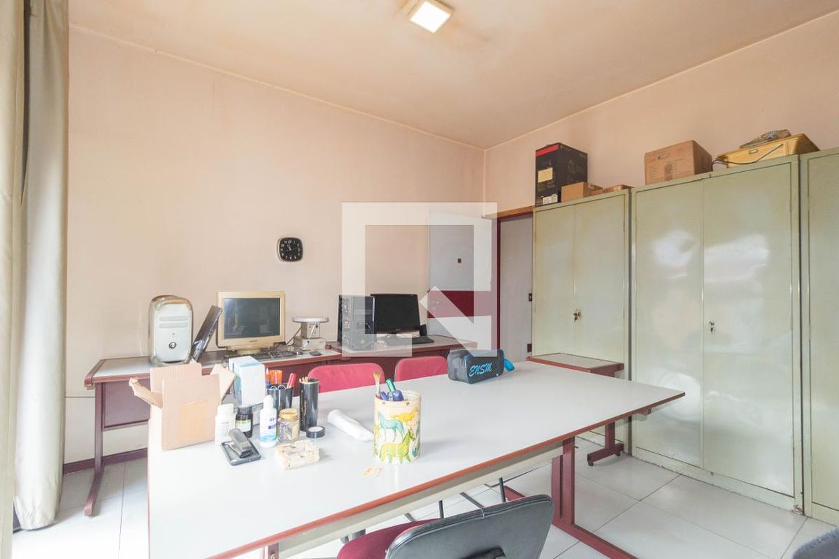 Casa, 3 quartos, 200 m² - Foto 32