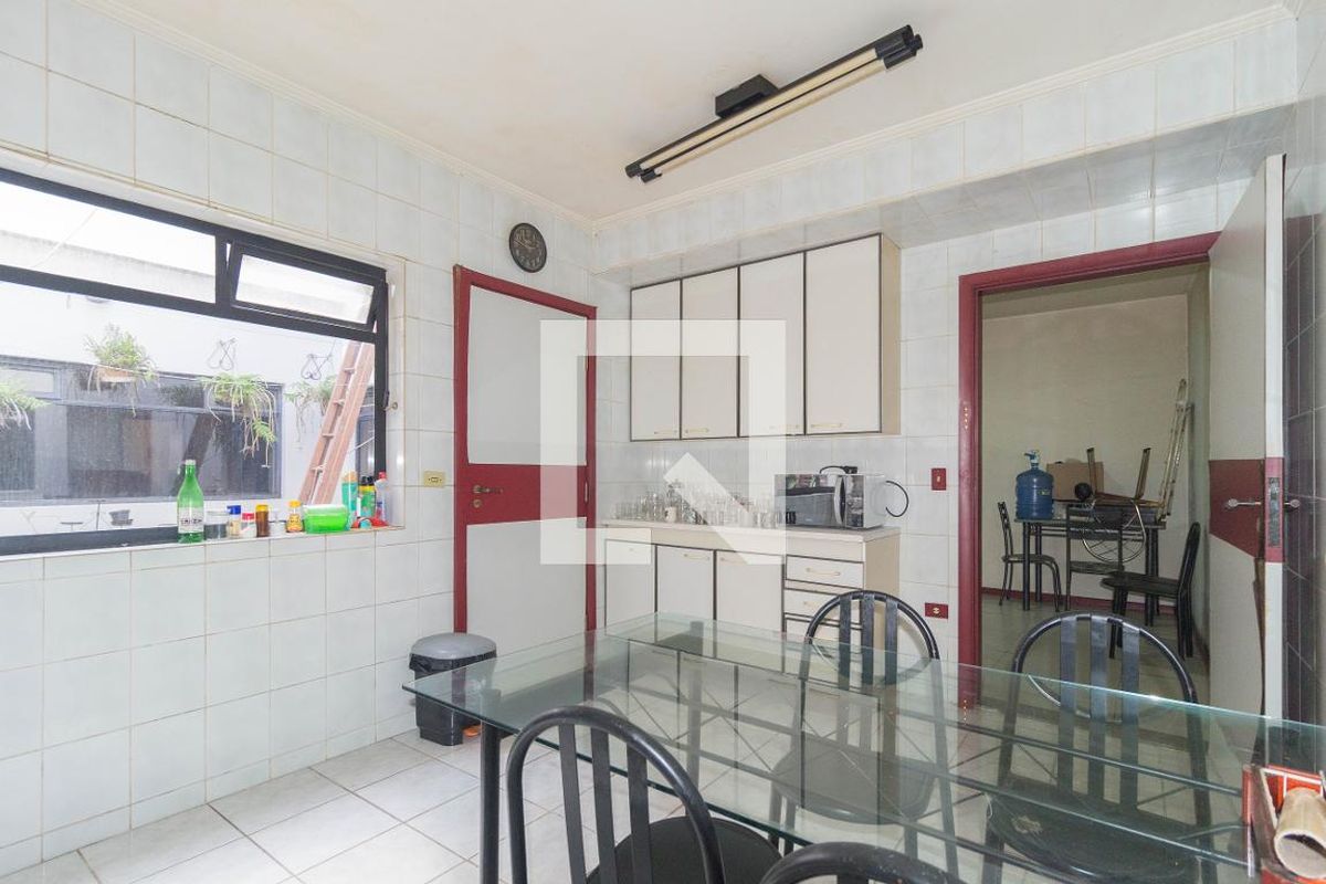 Casa, 3 quartos, 200 m² - Foto 92