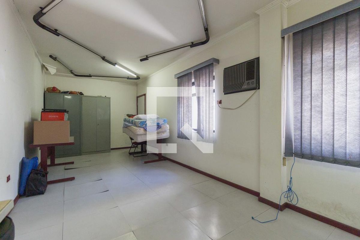 Casa, 3 quartos, 200 m² - Foto 46