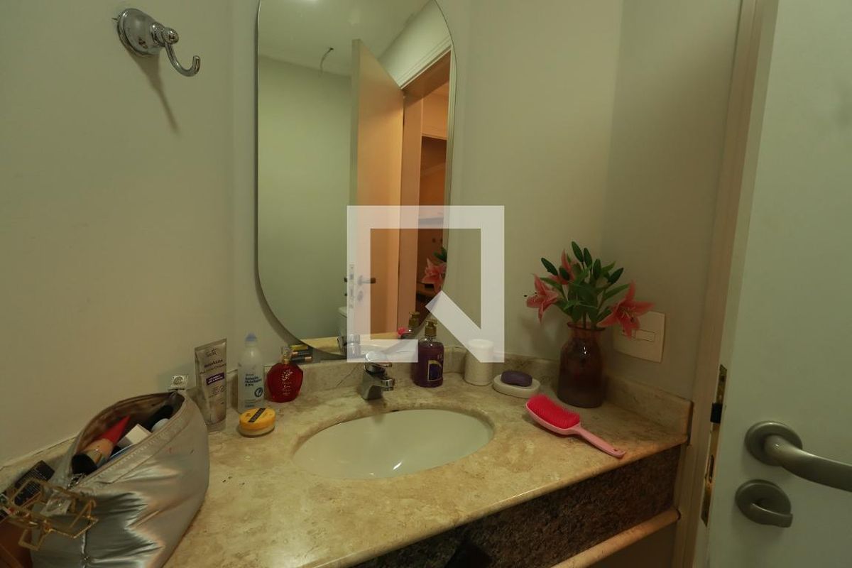 Apartamento, 3 quartos, 205 m² - Foto 44