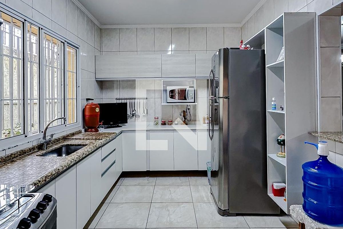 Casa, 3 quartos, 290 m² - Foto 64