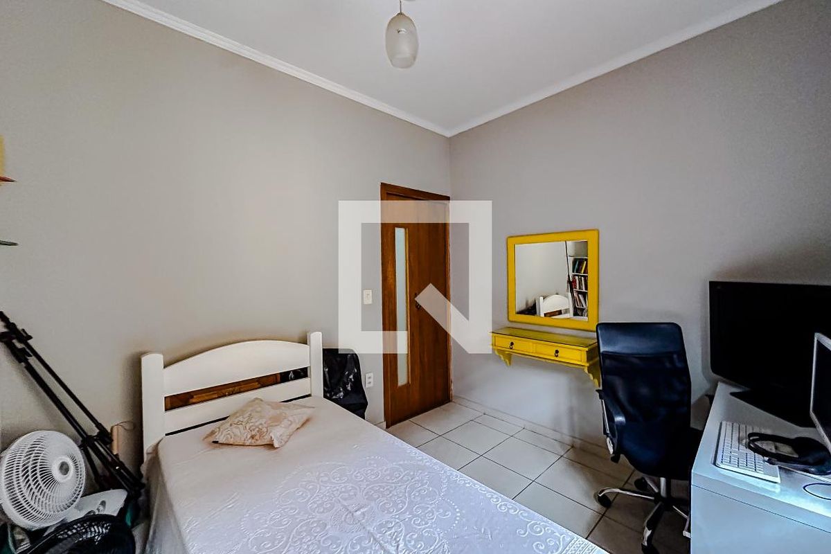 Casa, 3 quartos, 290 m² - Foto 32