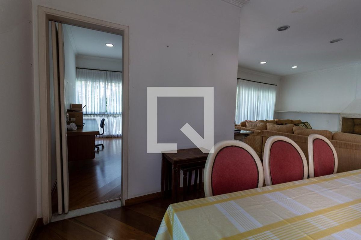 Casa, 5 quartos, 468 m² - Foto 42