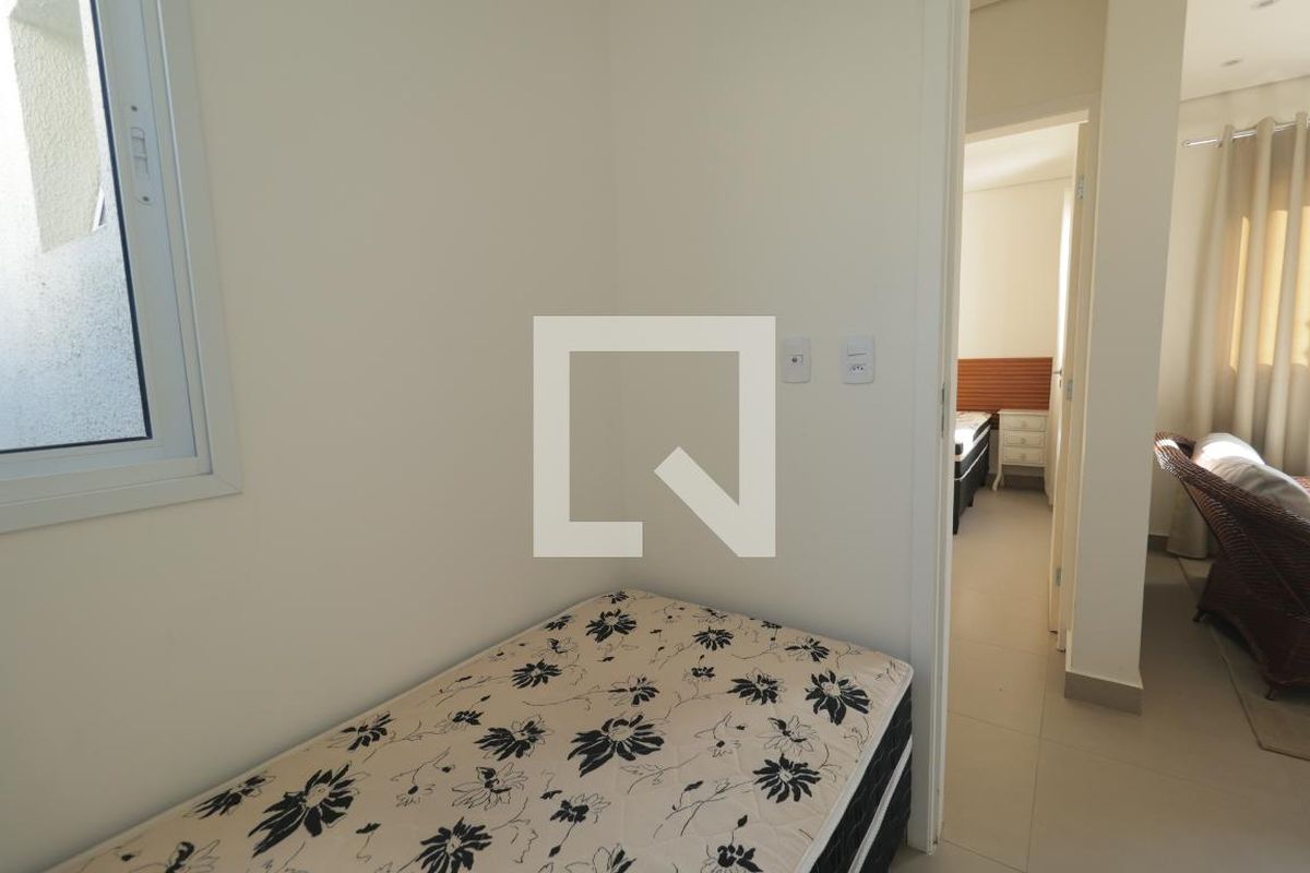 Apartamento, 2 quartos, 34 m² - Foto 53