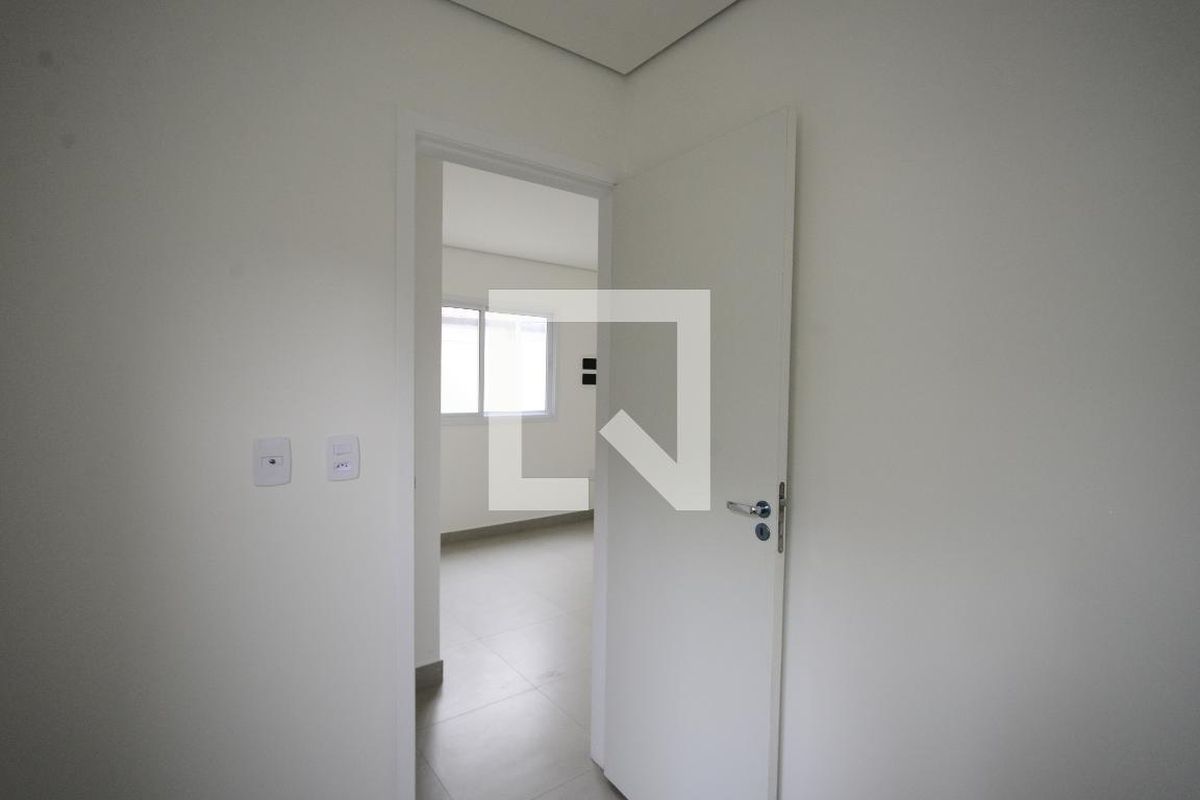 Apartamento, 2 quartos, 34 m² - Foto 24