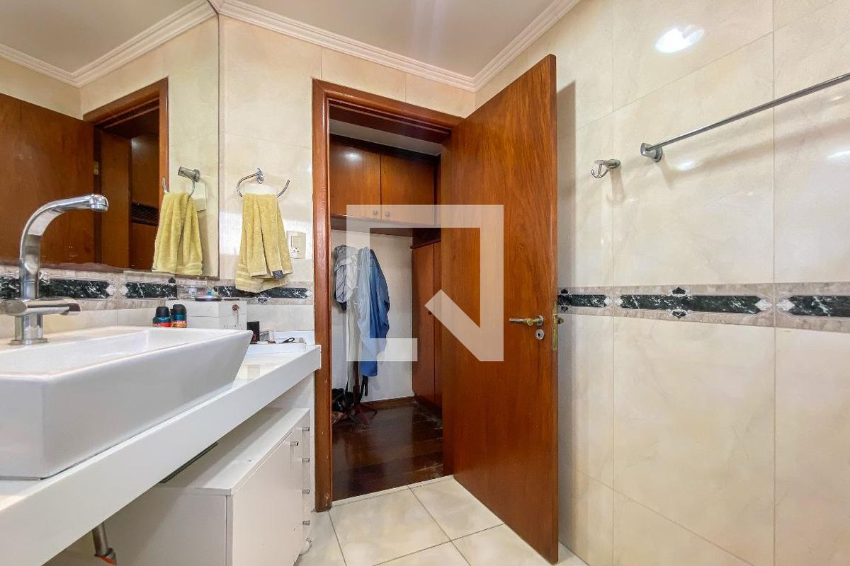 Apartamento, 3 quartos, 216 m² - Foto 46