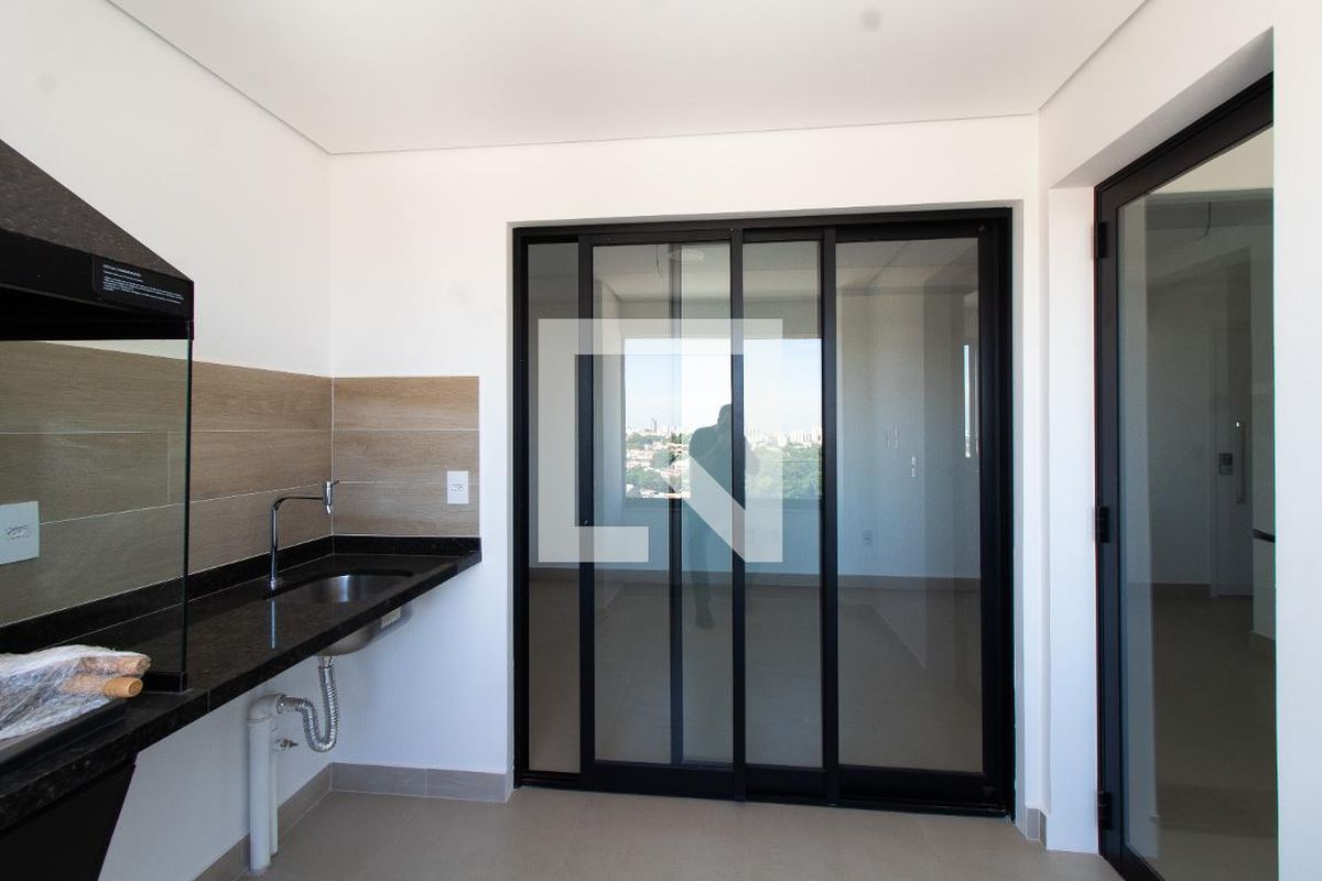 Apartamento à Venda - Guanabara, 2 Quartos,  80 m2 em , Campinas - sp | SoloBR
