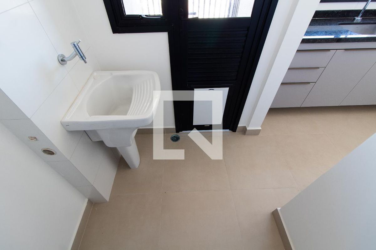 Apartamento à Venda - Guanabara, 2 Quartos,  80 m2 em , Campinas - sp | SoloBR