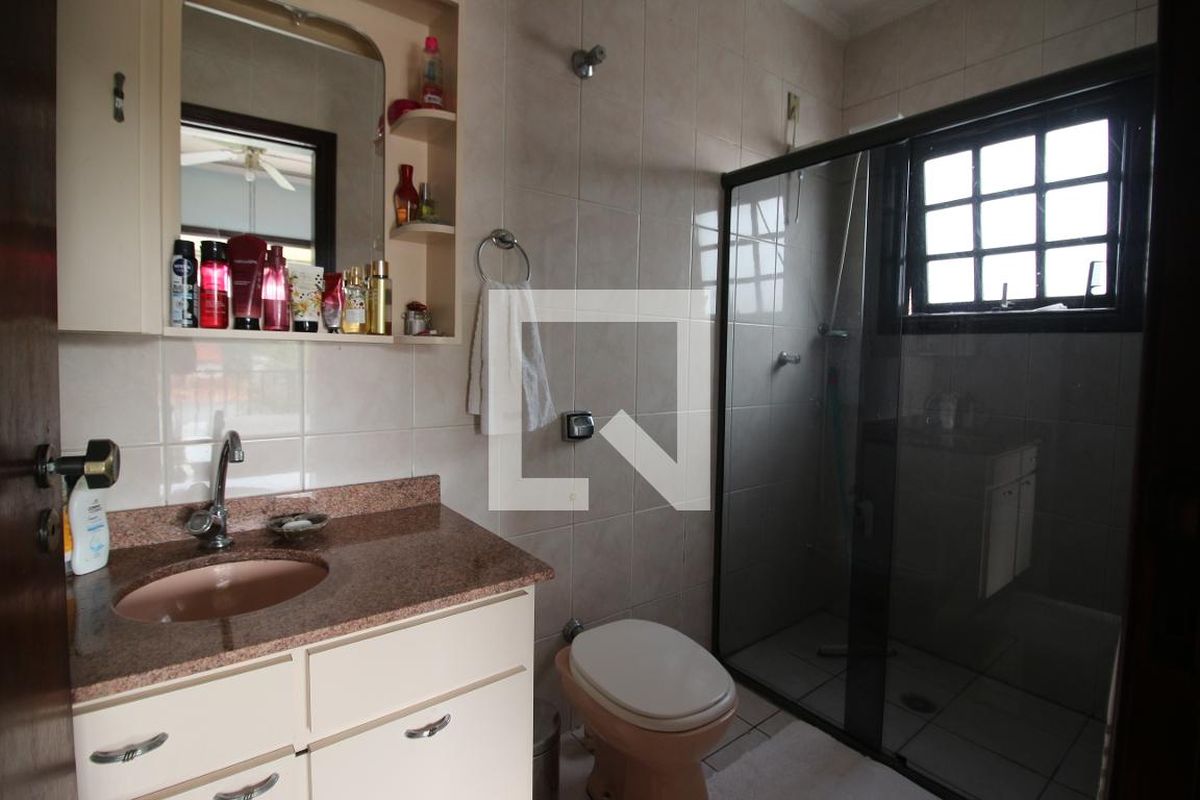 Casa, 4 quartos, 226 m² - Foto 76