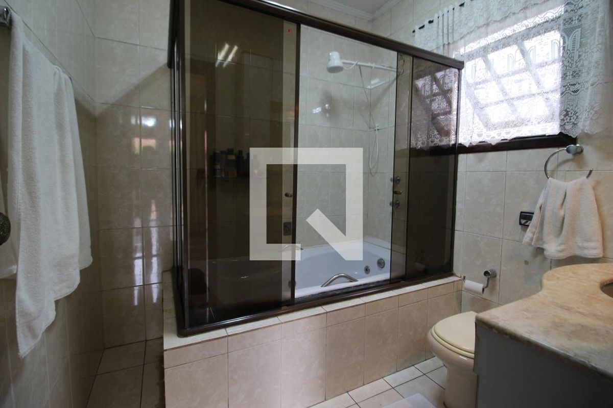 Casa, 4 quartos, 226 m² - Foto 58