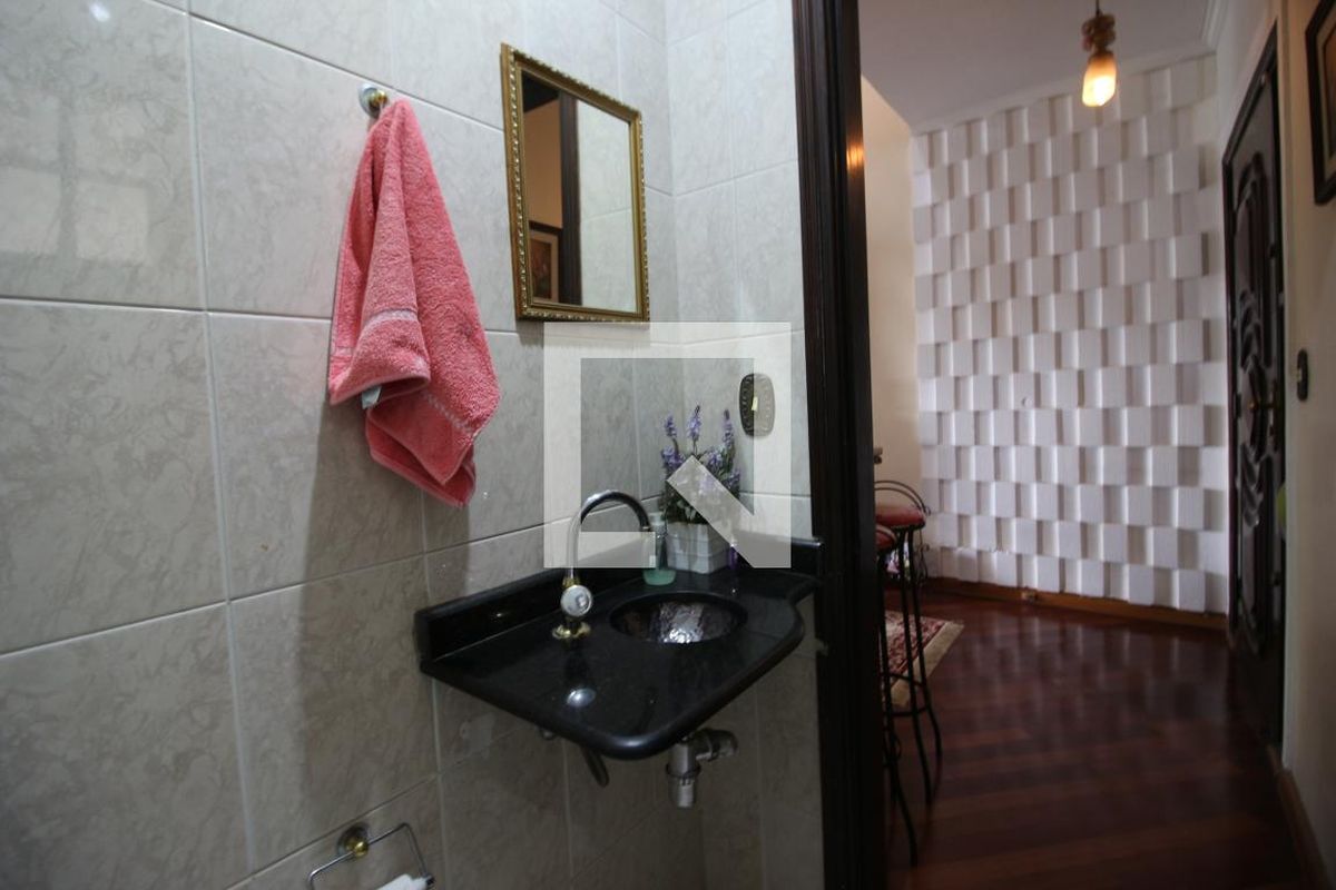 Casa, 4 quartos, 226 m² - Foto 30