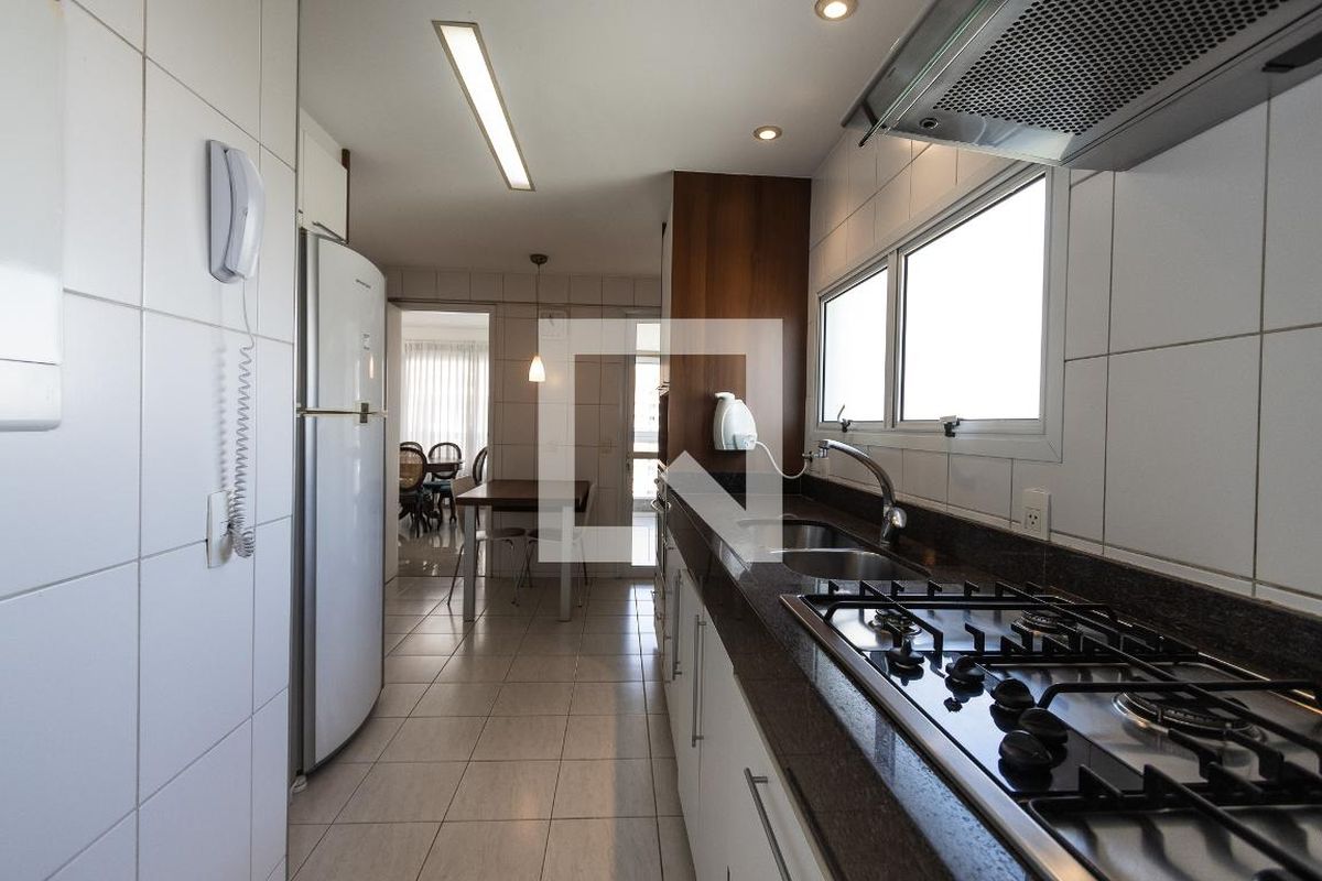 Apartamento, 4 quartos, 180 m² - Foto 186