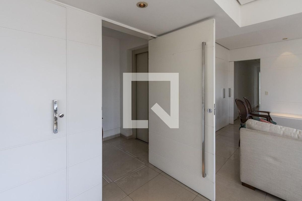 Apartamento, 4 quartos, 180 m² - Foto 234