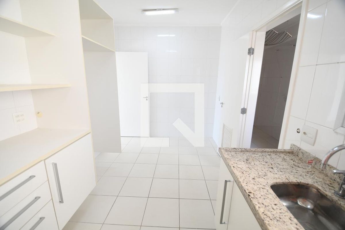 Apartamento à Venda - Lot. Alphaville Campinas, 3 Quartos,  113 m2 em , Campinas - sp | SoloBR