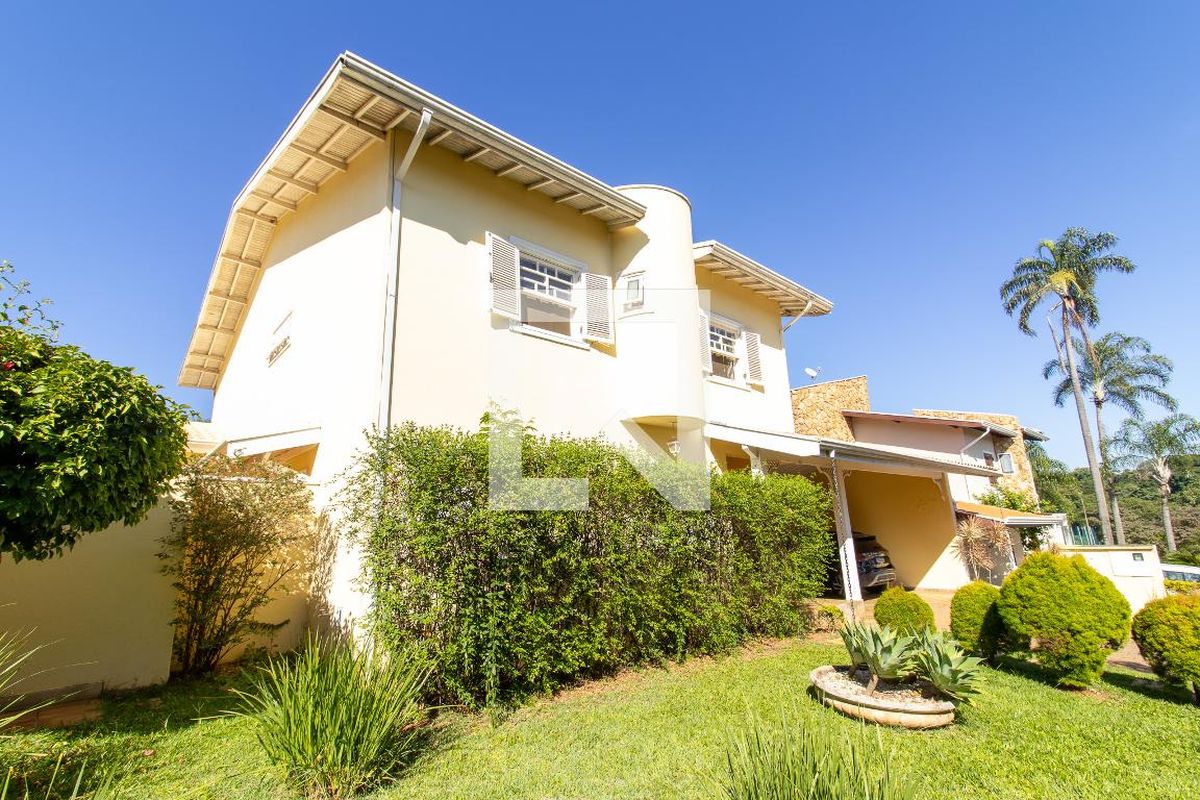 Casa à Venda - Jardim Santana, 3 Quartos,  400 m2 em , Campinas - sp | SoloBR
