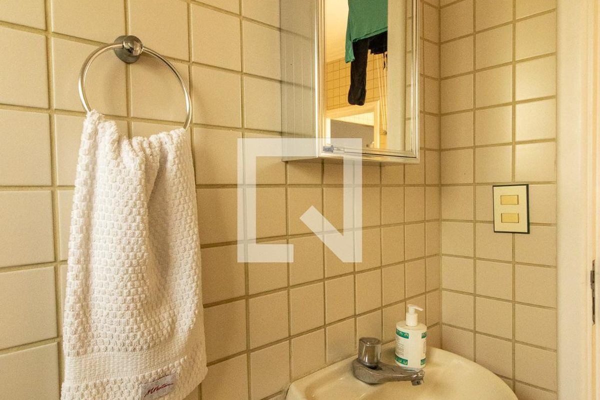 Casa à Venda - Jardim Santana, 3 Quartos,  400 m2 em , Campinas - sp | SoloBR