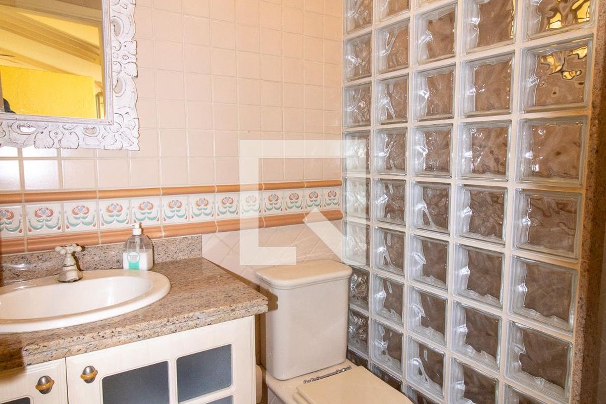 Casa à Venda - Jardim Santana, 3 Quartos,  400 m2 em , Campinas - sp | SoloBR