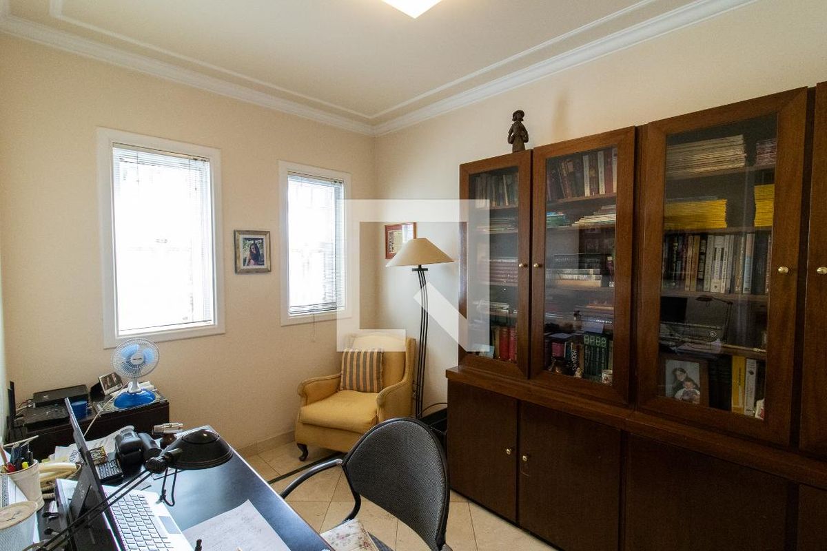 Casa à Venda - Jardim Santana, 3 Quartos,  400 m2 em , Campinas - sp | SoloBR