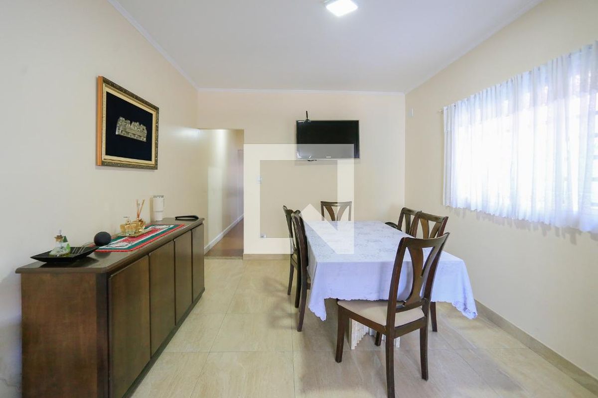 Casa, 6 quartos, 250 m² - Foto 18