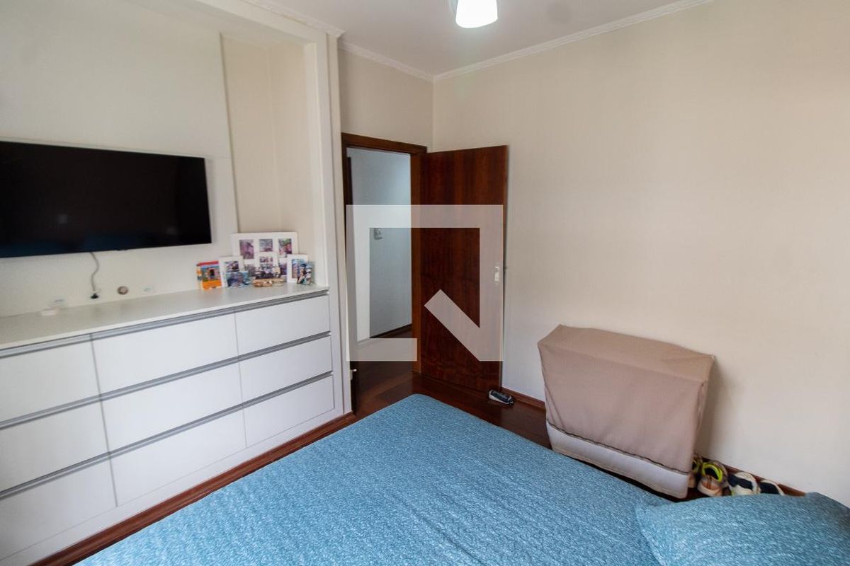 Casa à Venda - Taquaral, 3 Quartos,  194 m2 em , Campinas - sp | SoloBR