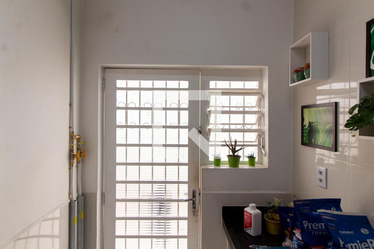 Casa à Venda - Taquaral, 3 Quartos,  194 m2 em , Campinas - sp | SoloBR
