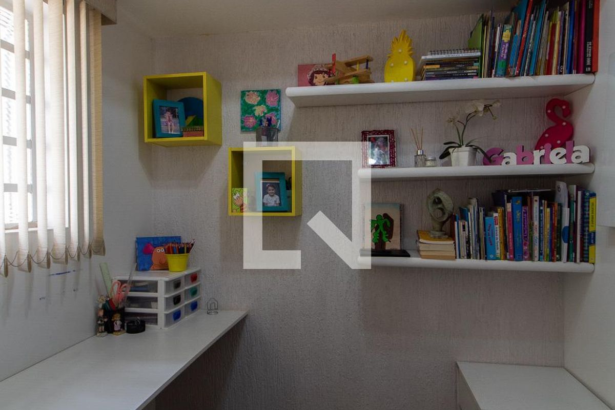 Casa à Venda - Taquaral, 3 Quartos,  194 m2 em , Campinas - sp | SoloBR