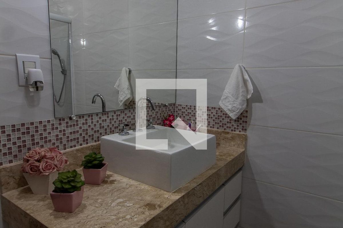 Casa à Venda - Taquaral, 3 Quartos,  194 m2 em , Campinas - sp | SoloBR