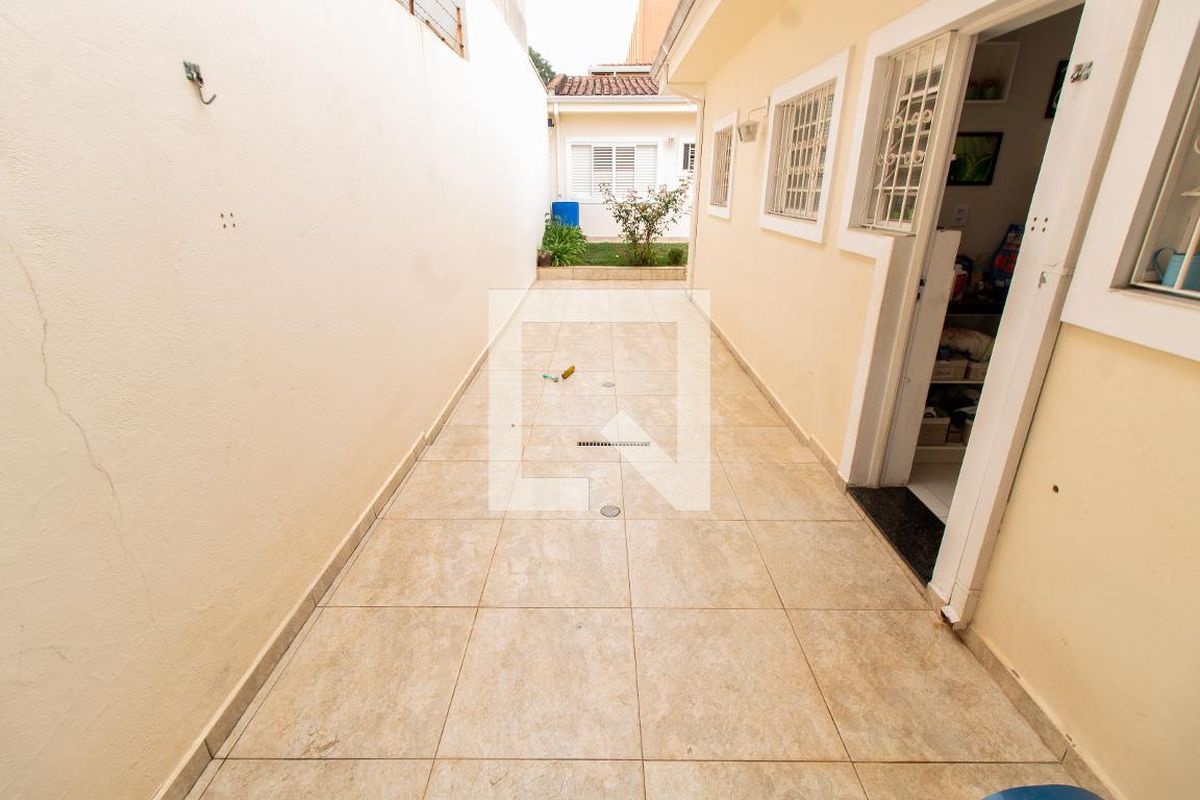 Casa à Venda - Taquaral, 3 Quartos,  194 m2 em , Campinas - sp | SoloBR