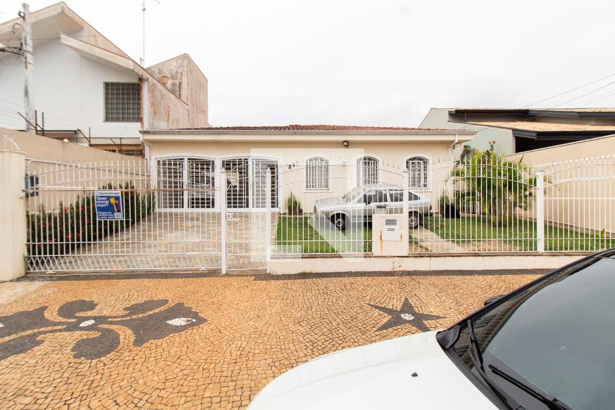Casa à Venda - Taquaral, 3 Quartos,  194 m2 em , Campinas - sp | SoloBR
