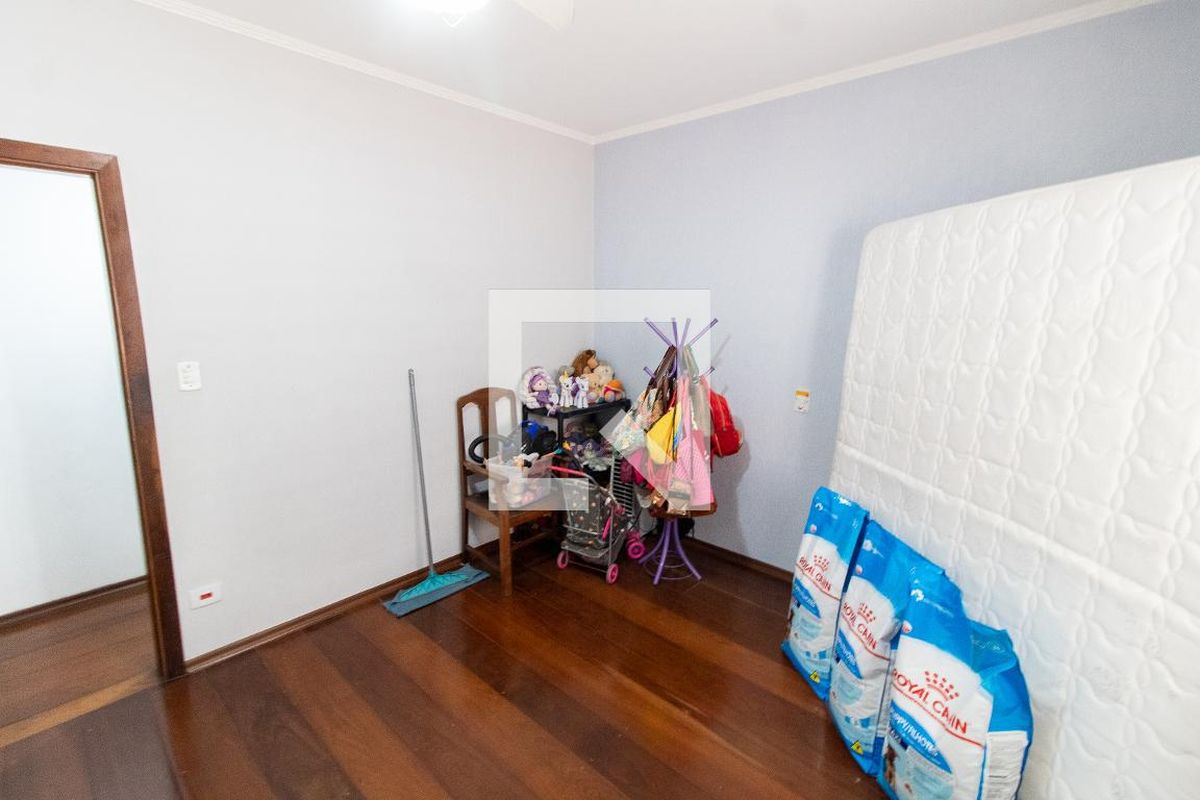 Casa à Venda - Taquaral, 3 Quartos,  194 m2 em , Campinas - sp | SoloBR