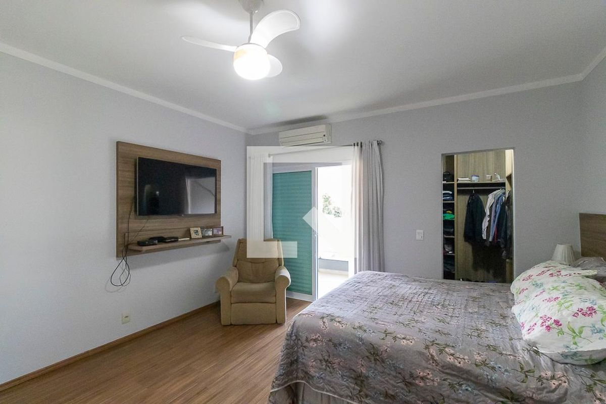 Casa à Venda - Taquaral, 3 Quartos,  260 m2 em , Campinas - sp | SoloBR