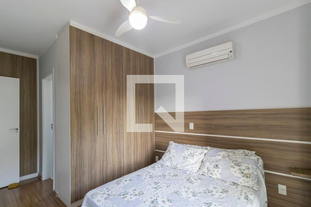 Casa à Venda - Taquaral, 3 Quartos,  260 m2 em , Campinas - sp | SoloBR